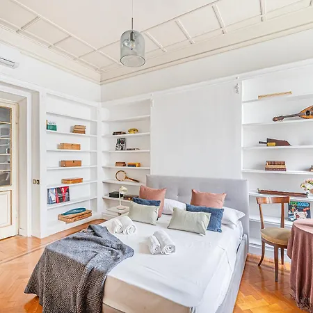 Luxury Lucrezio Appartement